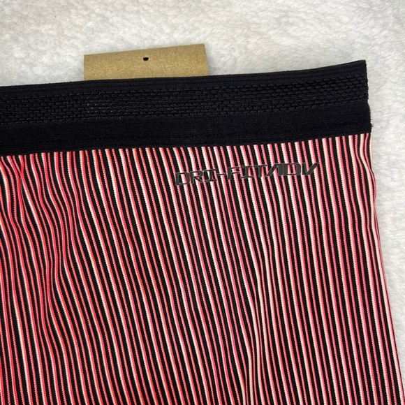 Nike | Mens Running Shorts - Picture 4 of 4